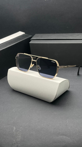 فریم طلایی لنز مشکی