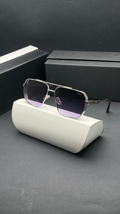 فریم نقره ای لنز سورمه ای