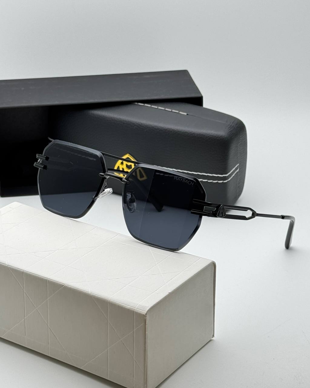 عینک افتابی میباخ فریم لس لنز uv400قیمت ؛۵۸۰ت