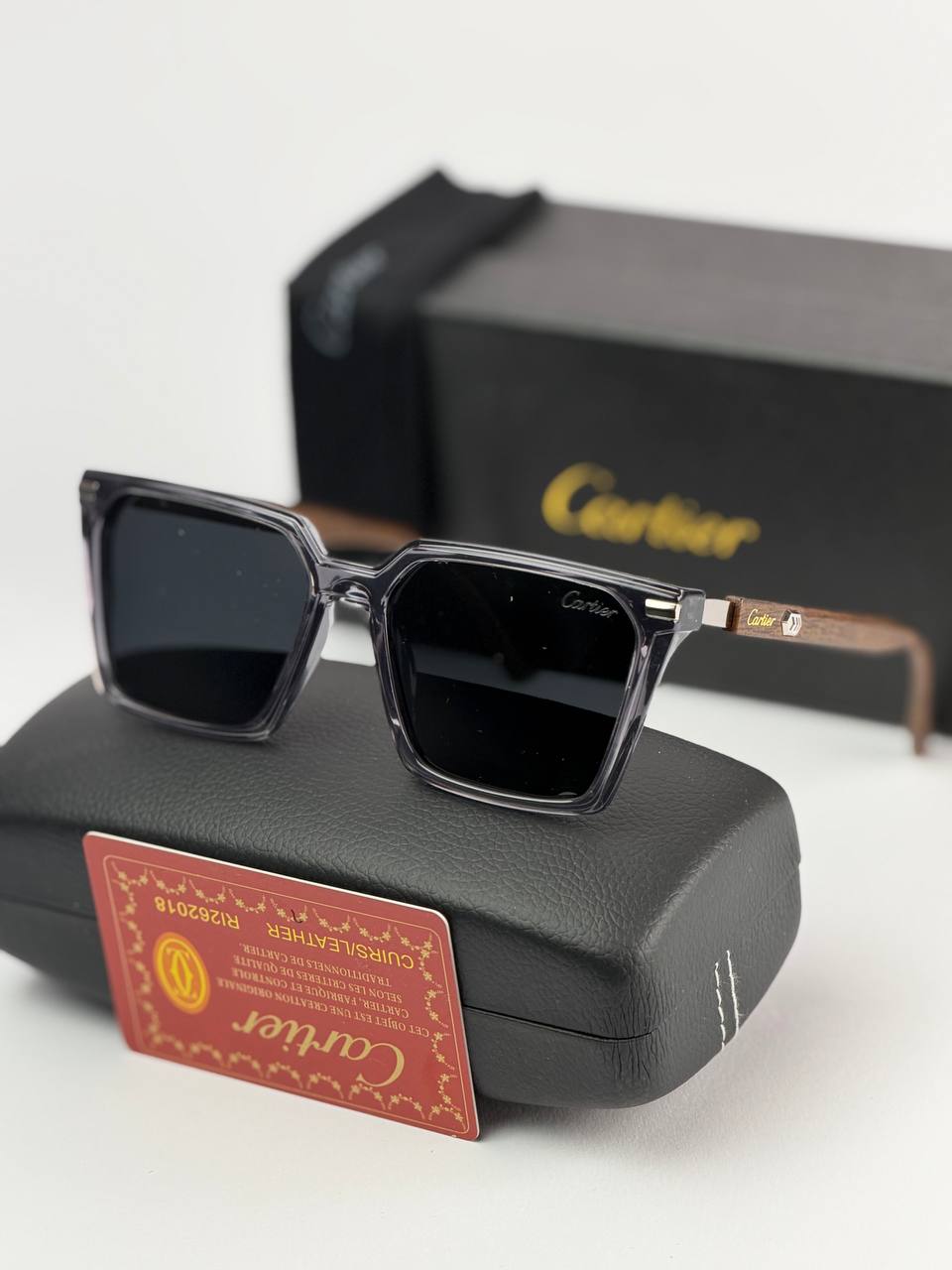 عینک افتابی کارتیر دسته چوب پلاریزه قیمت ؛۶۸۰ت